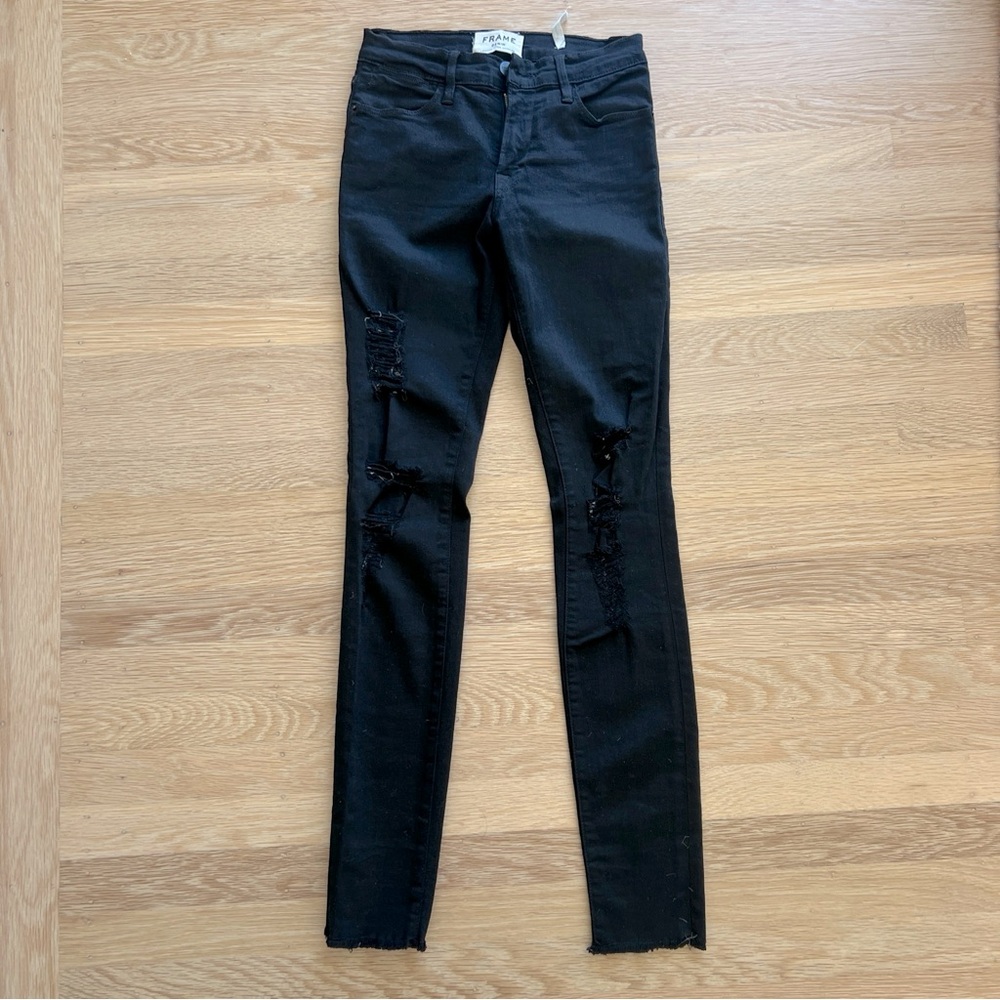 FRAME DENIM Le High Skinny Stiletto Jeans W/ Fray